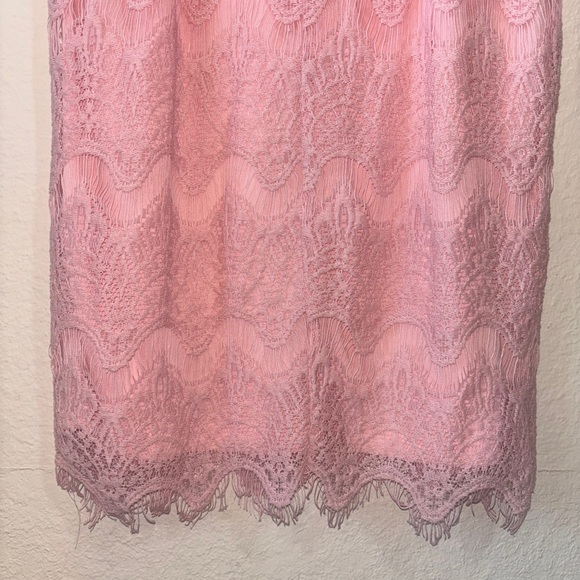 Jodi Lace Dress - Picture 3 of 6